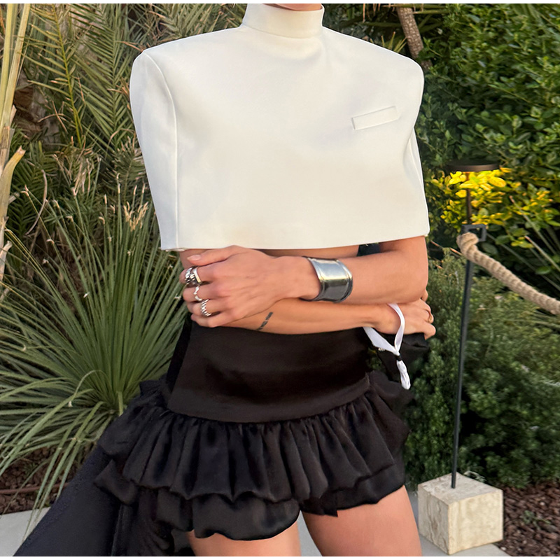Ruffles Mini Skirt 2 Piece Set - Shoulder Pad Set In recension och pris
